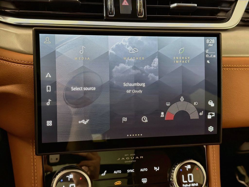 Certified 2026 Jaguar F-PACE R-Dynamic S AWD/4WD image 15