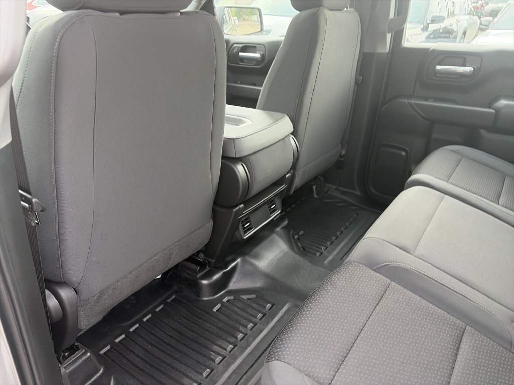 Used 2025 Chevrolet Silverado 1500 W/T AWD/4WD image 25