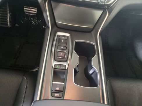Used 2021 Honda Accord Sport image 26