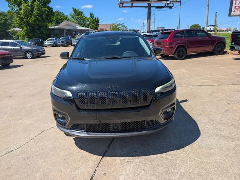 Used 2022 Jeep Cherokee Latitude AWD/4WD image 6