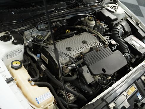 Used 1999 Chevrolet Cavalier Z24 image 26