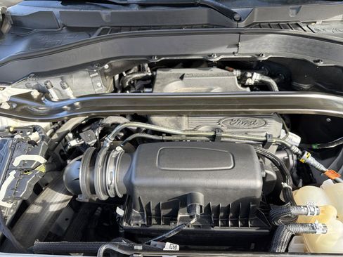 Used 2020 Ford Explorer Limited image 34