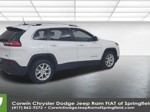 Certified 2018 Jeep Cherokee Latitude Plus image 15