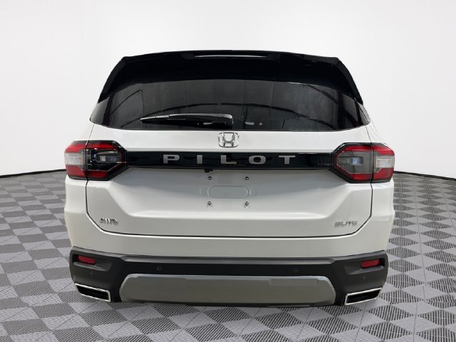 New 2026 Honda Pilot Elite image 4