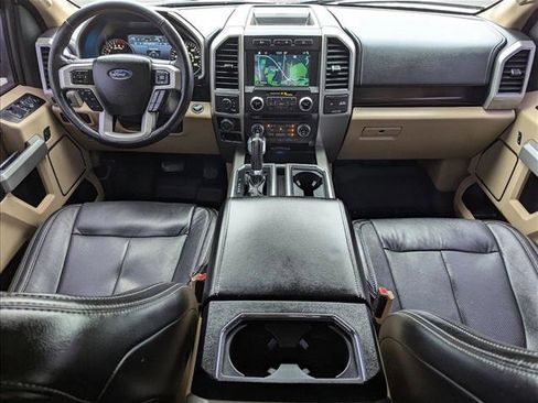 Used 2017 Ford F150 Lariat w/ Equipment Group 502A Luxury AWD/4WD image 17