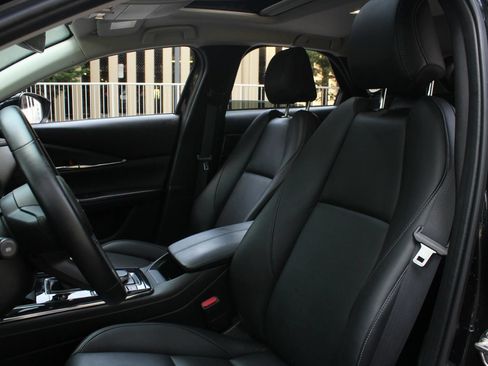 Used 2022 MAZDA CX-30 AWD 2.5 Turbo S image 16