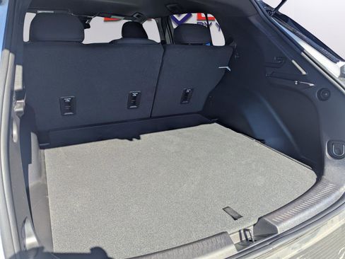 New 2026 Chevrolet Equinox EV LT image 10