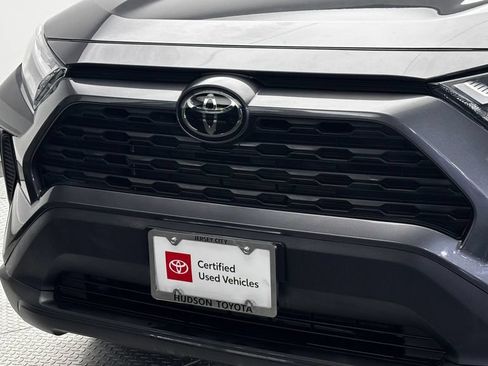 Used 2023 Toyota RAV4 LE AWD/4WD image 2