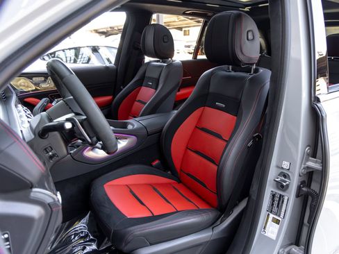 Used 2025 Mercedes-Benz GLE 63 AMG S image 5