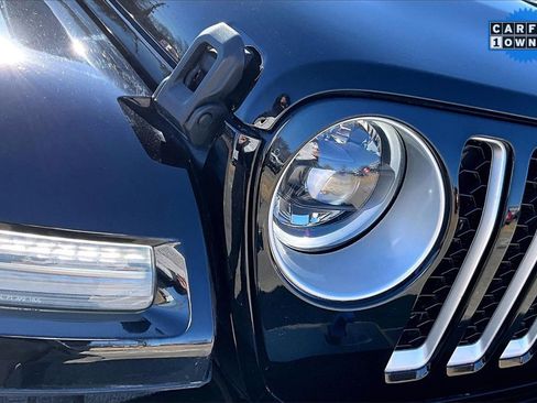 Used 2023 Jeep Wrangler Unlimited Sahara w/ Dual Top Group image 25