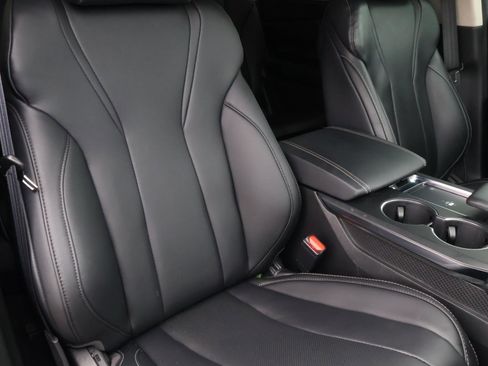 Used 2022 Acura MDX FWD w/ Technology Package image 17
