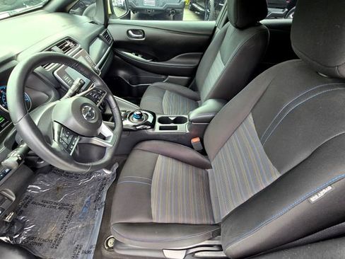 Used 2022 Nissan Leaf SV image 19