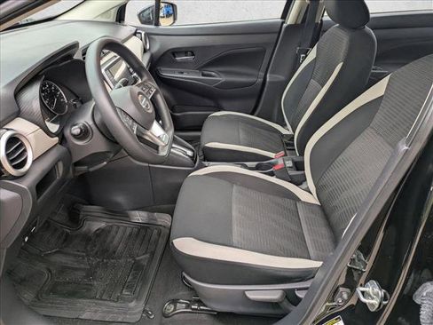 Used 2021 Nissan Versa SV FWD image 15