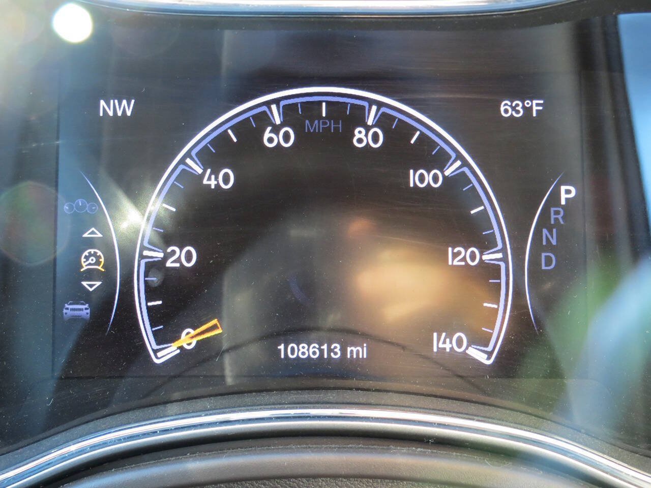 Used 2017 Jeep Grand Cherokee Overland AWD/4WD image 12