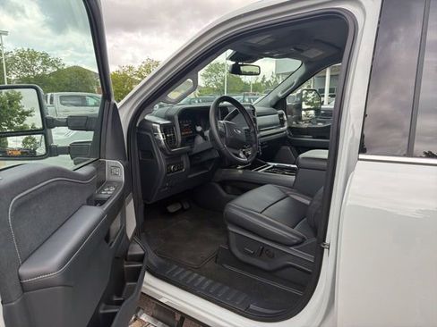 Used 2025 Ford F350 Lariat w/ Chrome Package AWD/4WD image 14