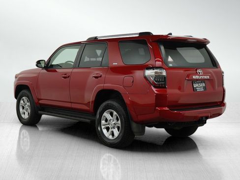Used 2024 Toyota 4Runner SR5 Premium image 5