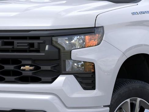 New 2026 Chevrolet Silverado 1500 Custom RWD image 34