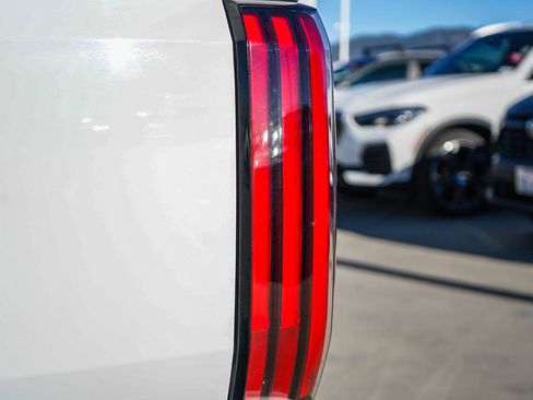 Used 2022 Toyota Tundra Limited image 10