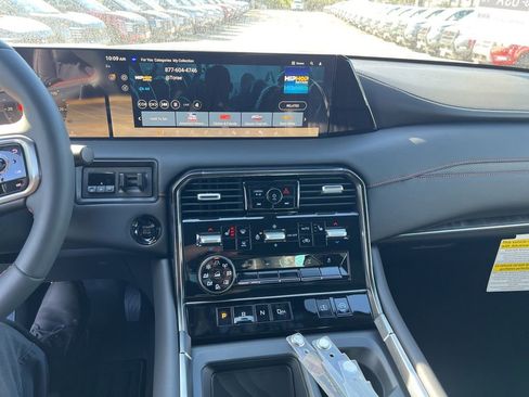 New 2025 Nissan Armada PRO-4X image 17