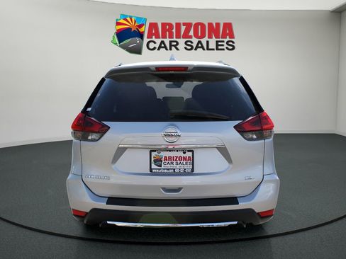Used 2018 Nissan Rogue SL image 4
