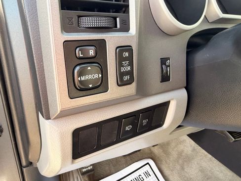 Used 2011 Toyota Sequoia SR5 image 26