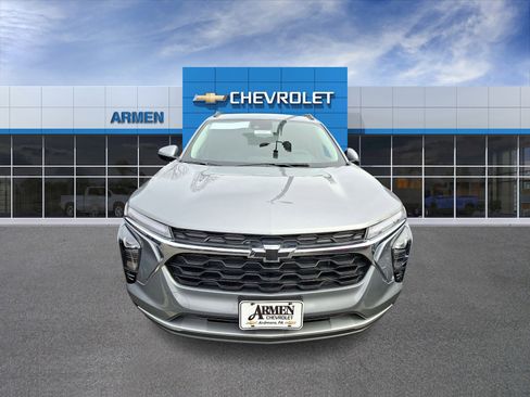 New 2026 Chevrolet Trax LT w/ LT Convenience Package image 4