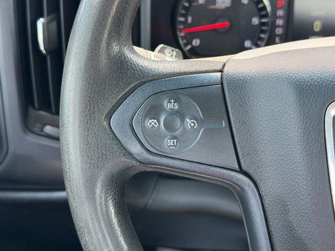 Used 2018 GMC Sierra 2500 4x4 Regular Cab image 6