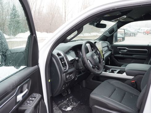 New 2026 RAM 1500 Big Horn AWD/4WD image 10