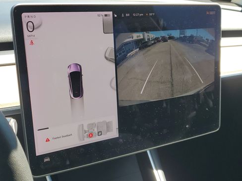 Used 2021 Tesla Model Y Long Range image 26