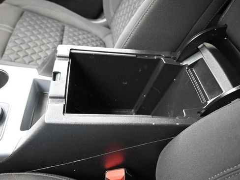 Used 2020 Chevrolet Blazer LT image 22