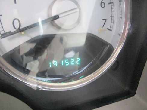 Used 2007 Chrysler Aspen Limited image 15