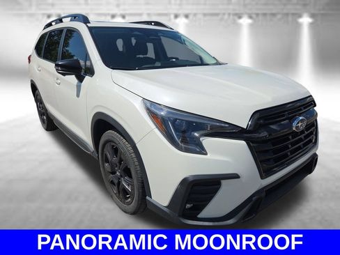 Certified 2023 Subaru Ascent Onyx Edition Limited AWD/4WD image 3