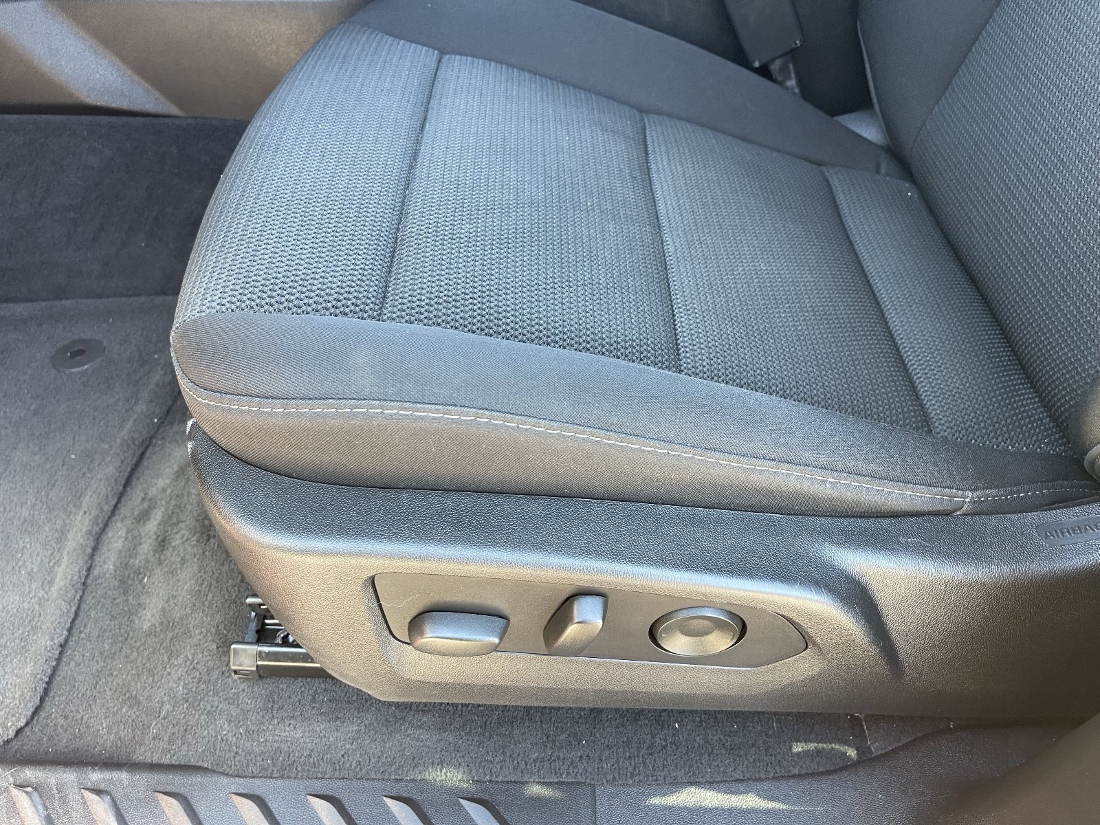 Used 2024 GMC Canyon Elevation w/ Convenience Package AWD/4WD image 21