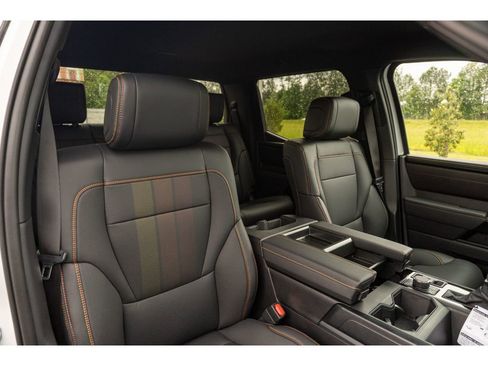 New 2026 Toyota Tundra Limited AWD/4WD image 18