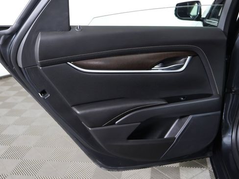 Used 2018 Cadillac XTS Luxury w/ Driver Awareness Package image 27