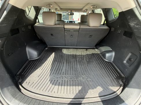 Used 2017 Hyundai Santa Fe Sport FWD image 21