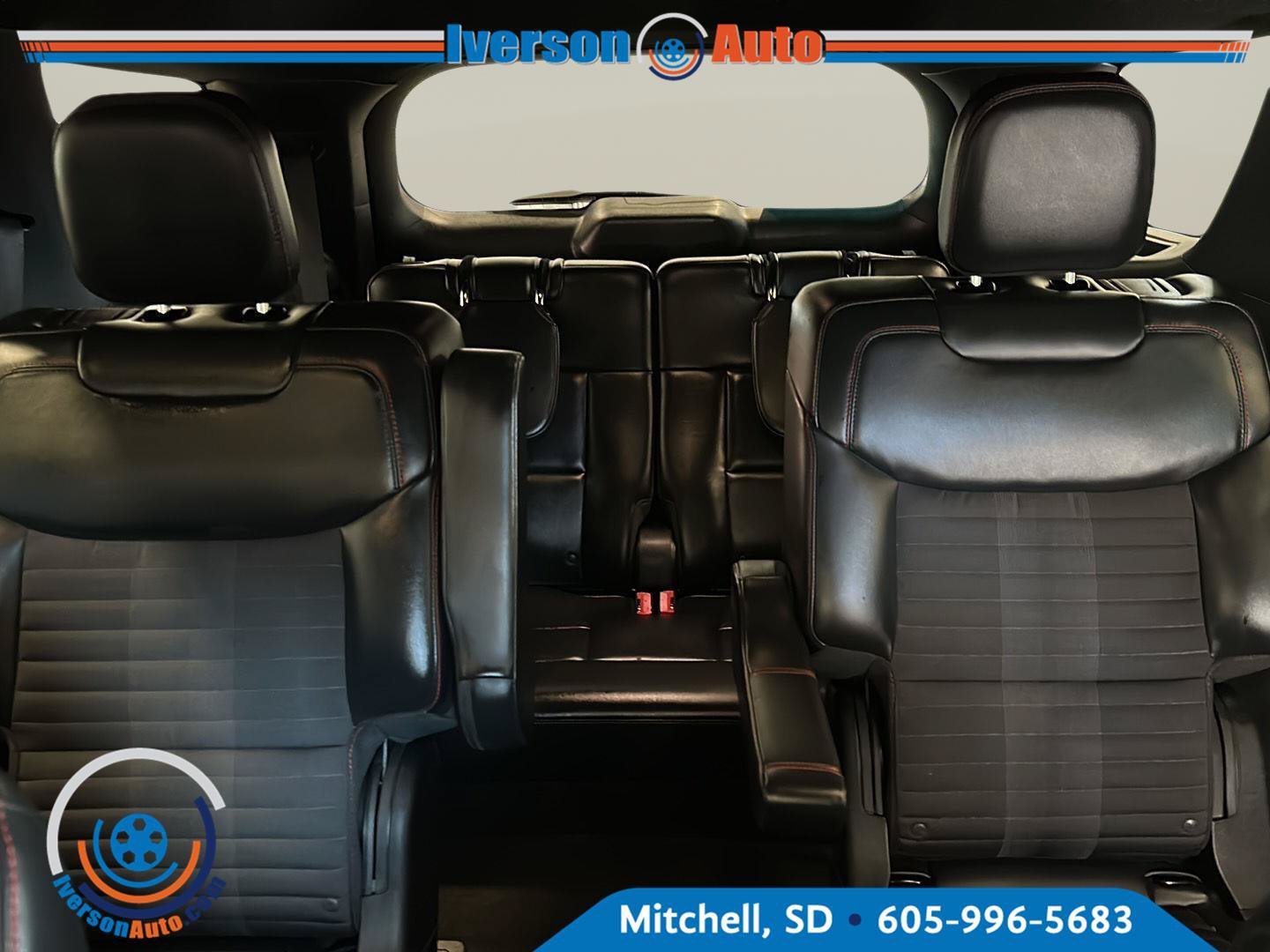 Used 2025 Ford Explorer ST-Line AWD/4WD image 24