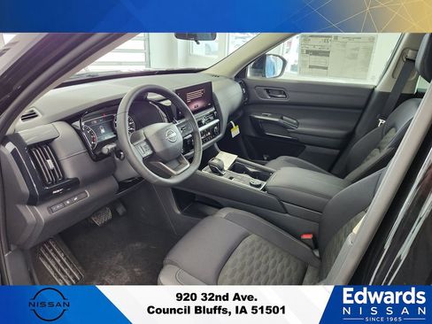 New 2026 Nissan Pathfinder SV AWD/4WD image 22