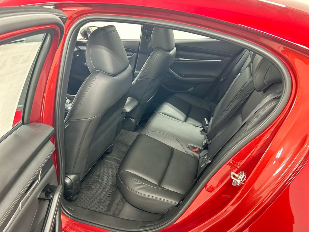 Used 2025 MAZDA MAZDA3 s FWD image 19
