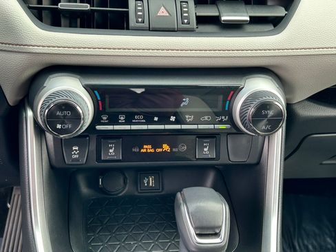 Certified 2023 Toyota RAV4 XLE Premium AWD/4WD image 22