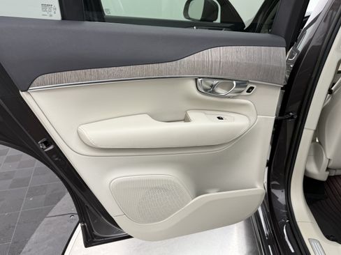Certified 2023 Volvo XC90 B6 Plus w/ Protection Package Premier AWD/4WD image 21