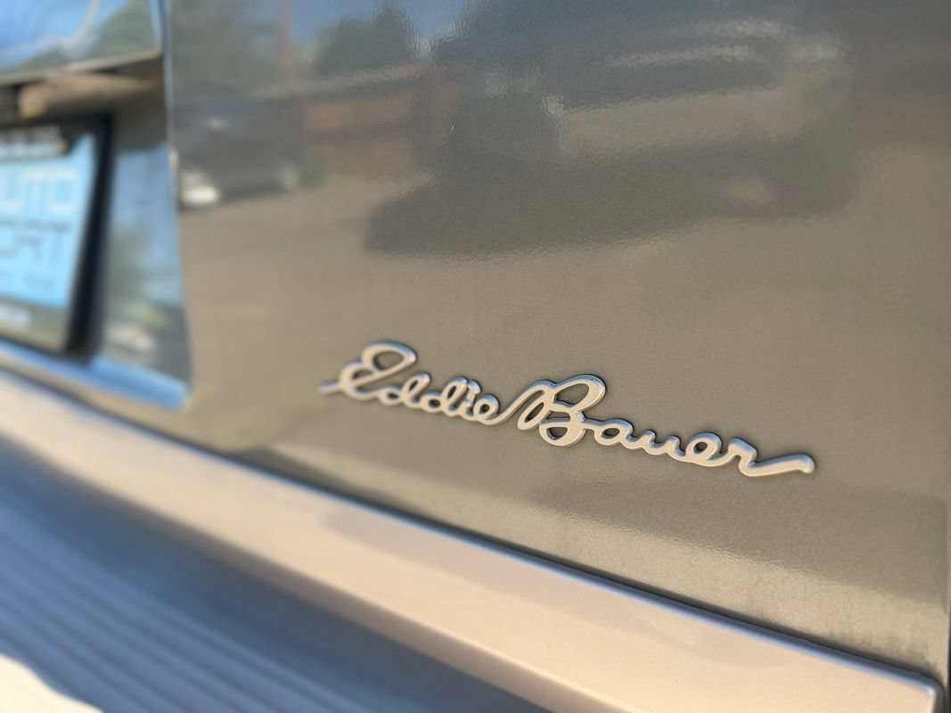 Used 2001 Ford Explorer Eddie Bauer AWD/4WD image 26