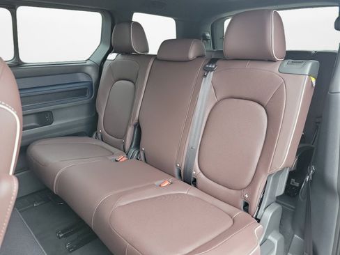 New 2025 Volkswagen ID. Buzz Pro S image 12