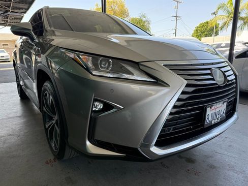 Used 2019 Lexus RX 350 FWD w/ Navigation Package image 9