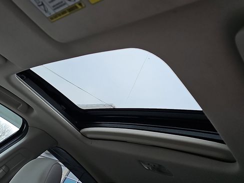 Used 2016 Honda HR-V EX image 14