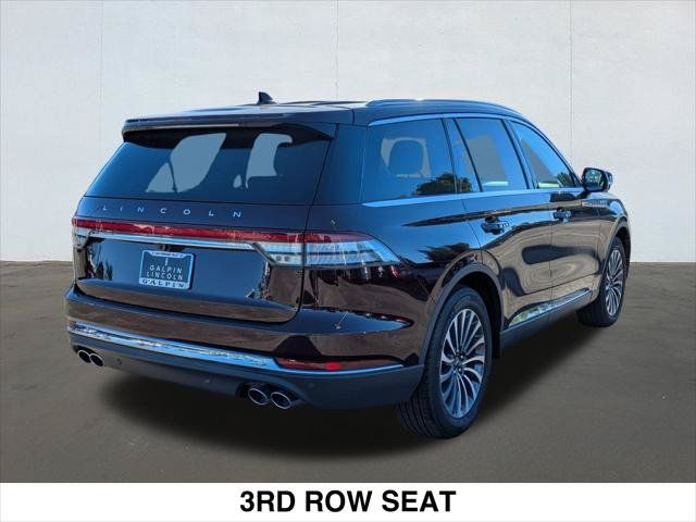 Used 2024 Lincoln Aviator Reserve RWD image 5