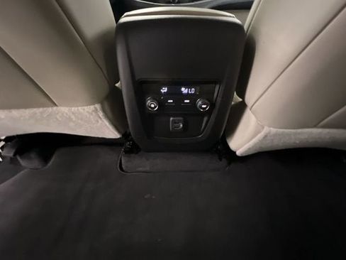 Certified 2023 Buick Enclave Essence w/ Sport Touring Edition FWD image 20