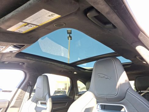 New 2026 Jaguar F-PACE R-Dynamic S image 12