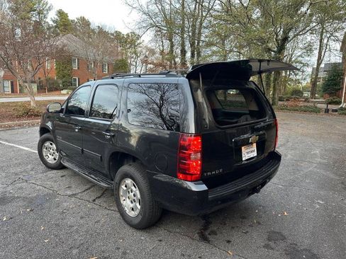 Used 2011 Chevrolet Tahoe LS w/ Convenience Package image 18
