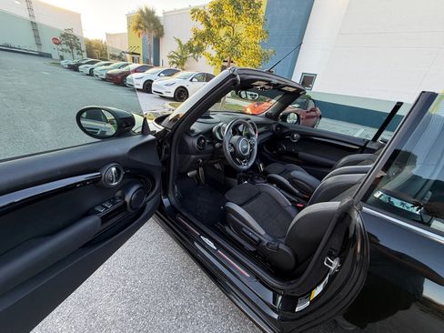 Used 2020 MINI Cooper John Cooper Works image 28